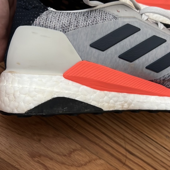 Men’s Adidas Solar Glide Shoes - Picture 8 of 10